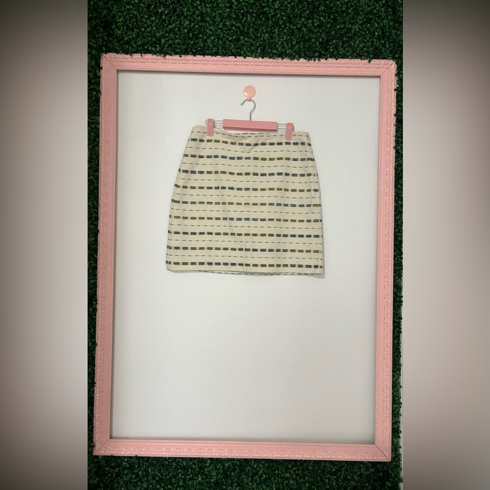 NWT LOFT Skirt  - size L